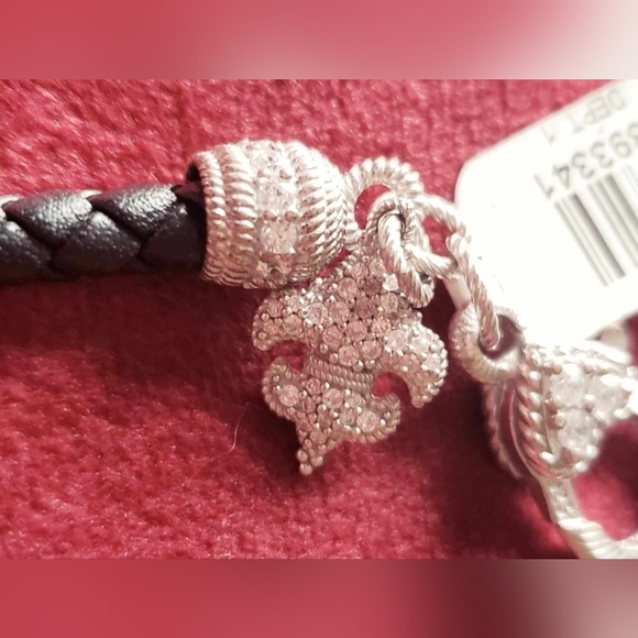 Judith Ripka 925 silver, Leather Verona Rope w/ Rare Fleur de Lis Charm - Picture 4 of 16